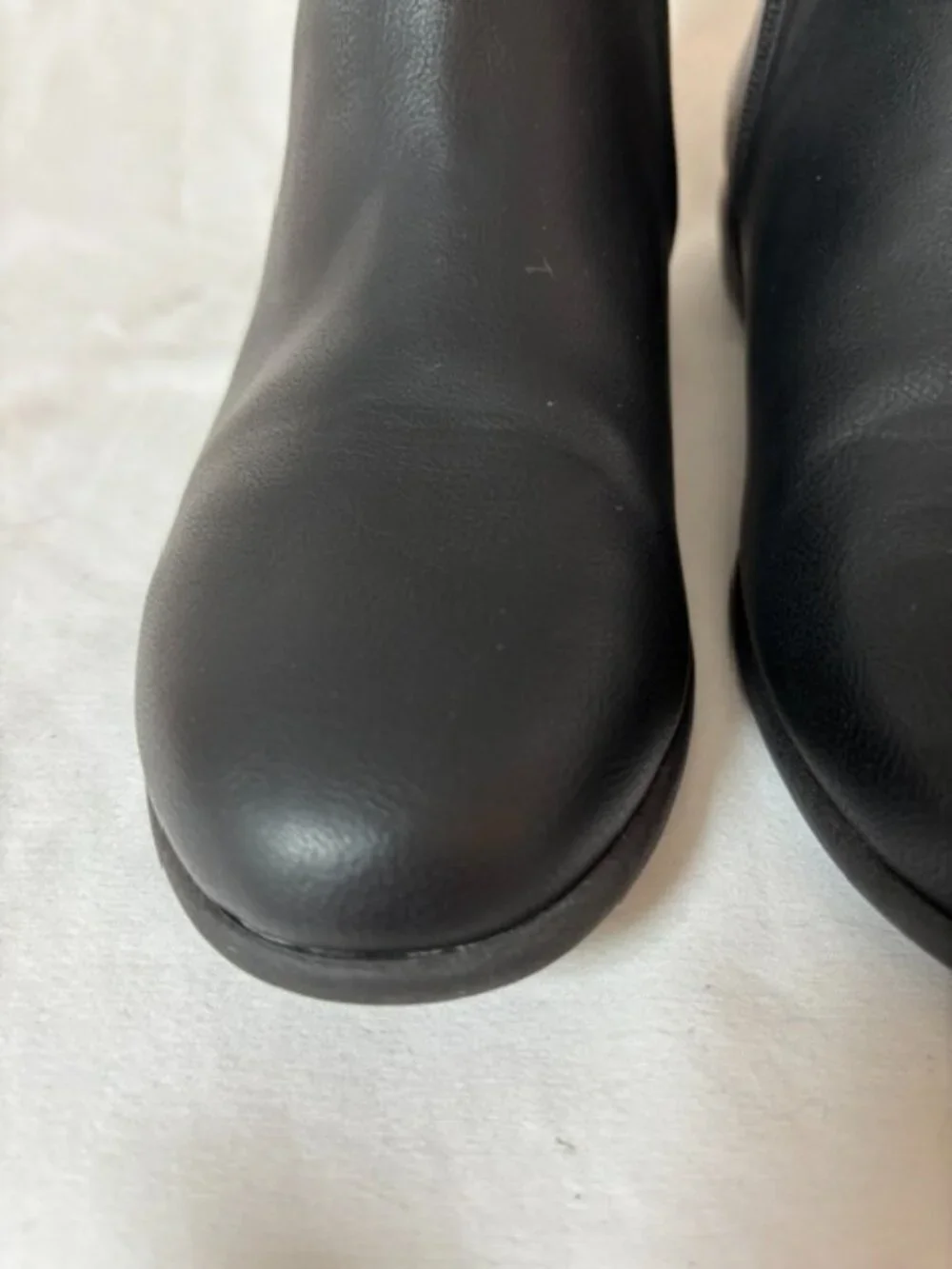 AEROSOLES sloan ankle